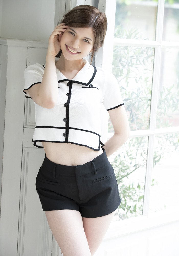 ローレン花恋(Lauren Karen,Lauren花恋)作品STARS-437介绍及封面预览