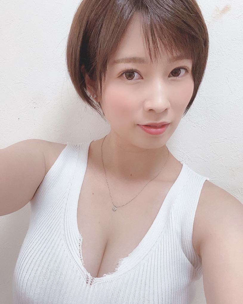 作品超过100部《奥田咲》精选品番作品推荐介绍及预览-六集图