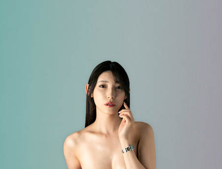 「看到粉嫩的细缝儿」系列品番作品推荐介绍及预览-六集图