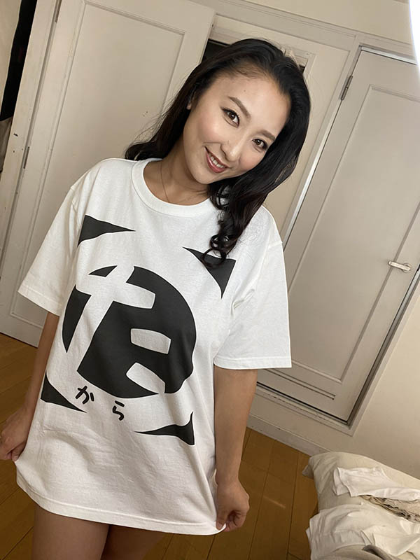 本真百合(本真ゆり)经典品番作品推荐介绍及预览-六集图