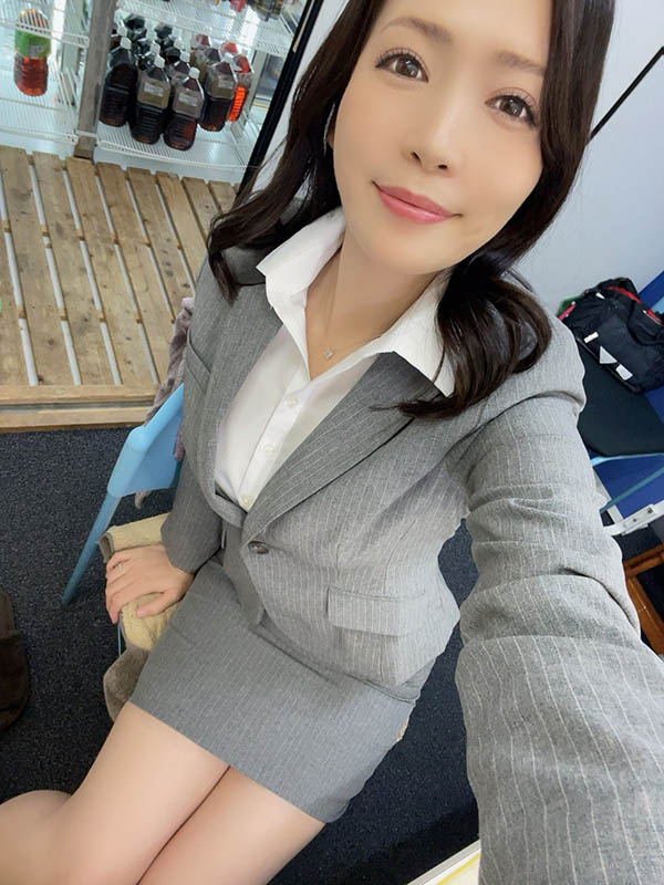 百货柜姐《冲宫那美》精选品番作品推荐介绍及预览-六集图