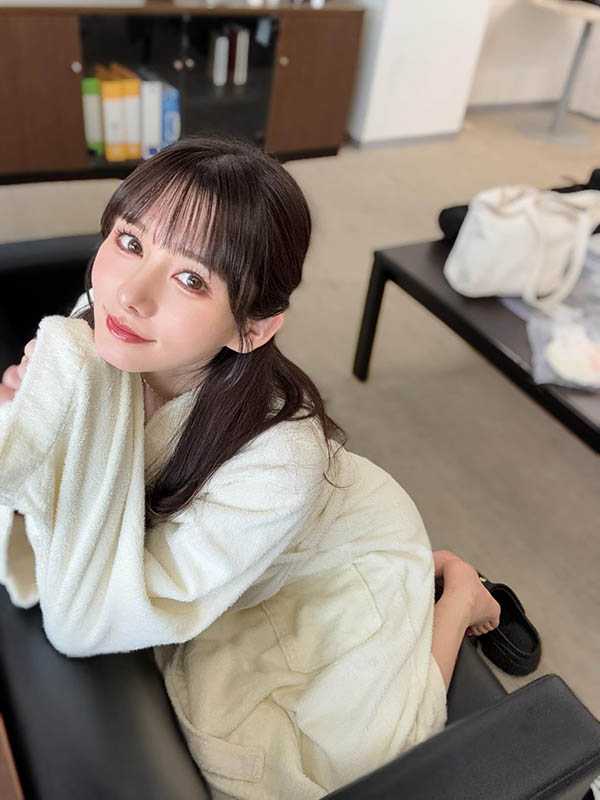 「五日市芽依」最新品番作品WAAA-557介绍及预览-六集图