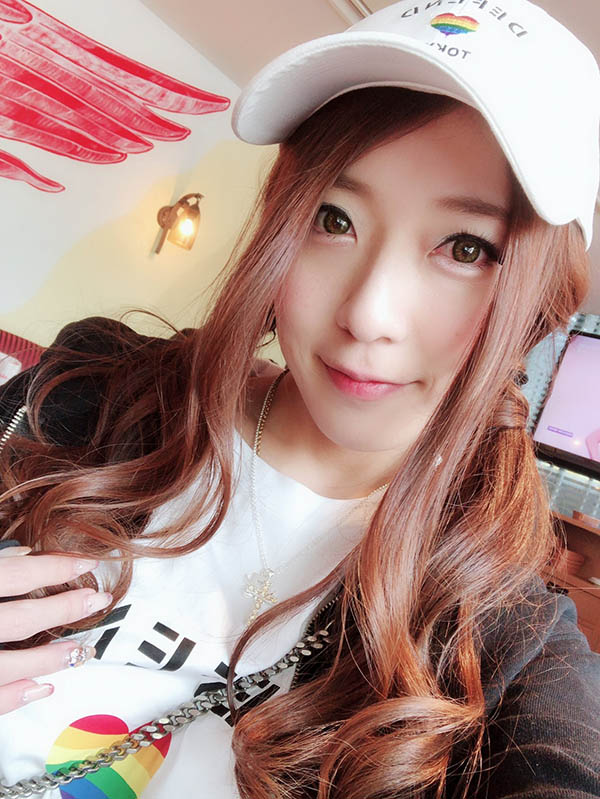 清纯美少女《雅彩加》精选作品推荐介绍及封面预览