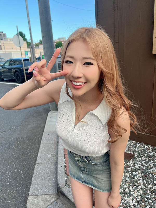 I级巨乳人妻《七原纱由》精选作品推荐介绍及封面预览